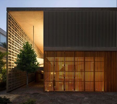 Low Maintenance Wood Plastic Composite Wall Panel With Typically 202mm X 20.5mm Dimensions And Or Grooved Surface Finish Ideal For Exterior Walls