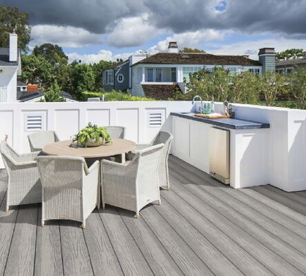 โดยทั่วไป 25-30 ปี ด้วยการดูแลที่เหมาะสม ความหนาแน่นสูง WPC Deck ทนต่อความชื้น วัสดุผสม decking สําหรับระยะยาว